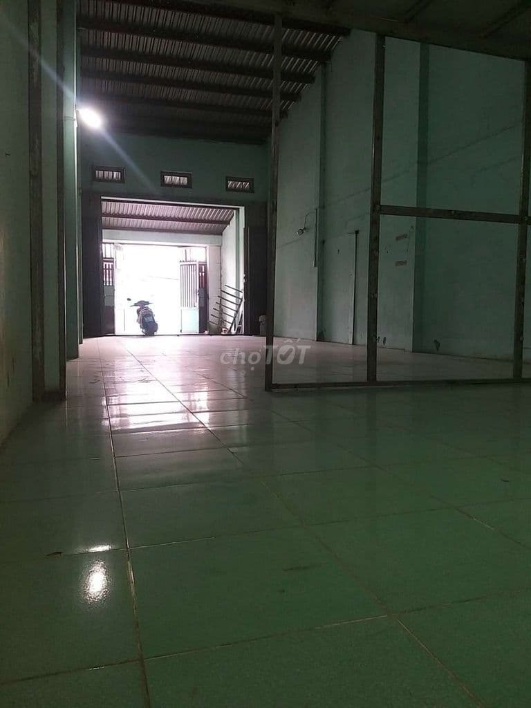 Bán nhà C4 HXH gần Đại Học Văn Hiến, dt 4.5x15 giá 6 tỷ 5 tl