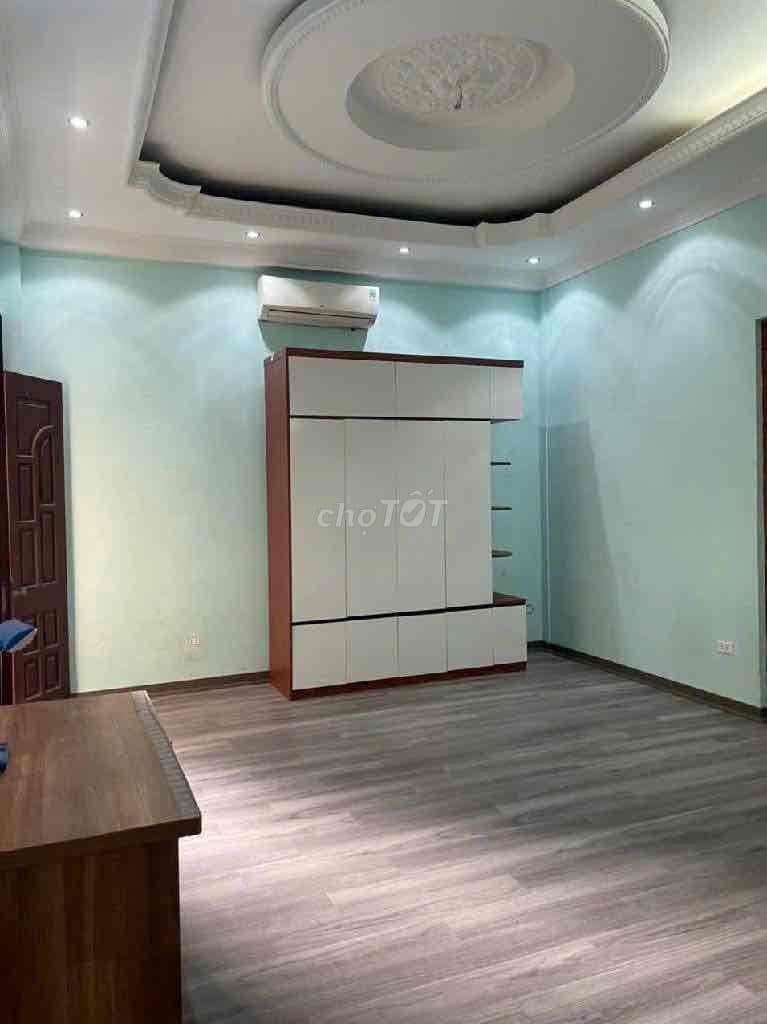 Nhà F0 Hoàng Hoa Thám, 3 bước ra ô tô, DT 40, 4 tầng, nhà mới ở ngay - Ảnh 3