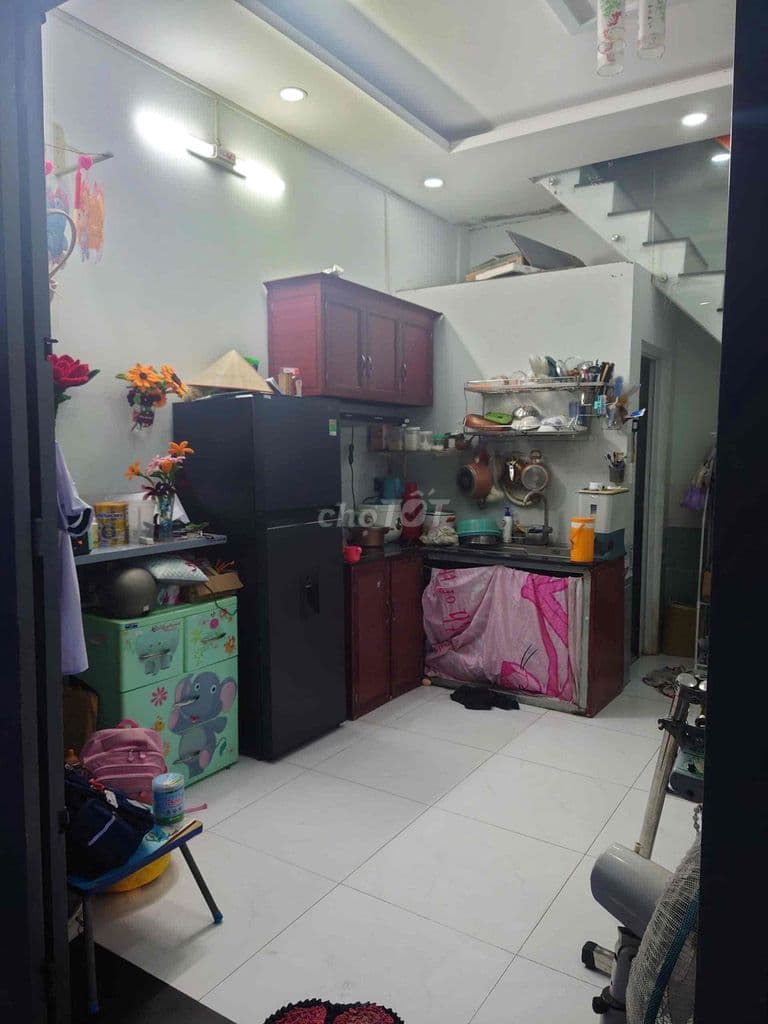 cần bán nhà bình chánh