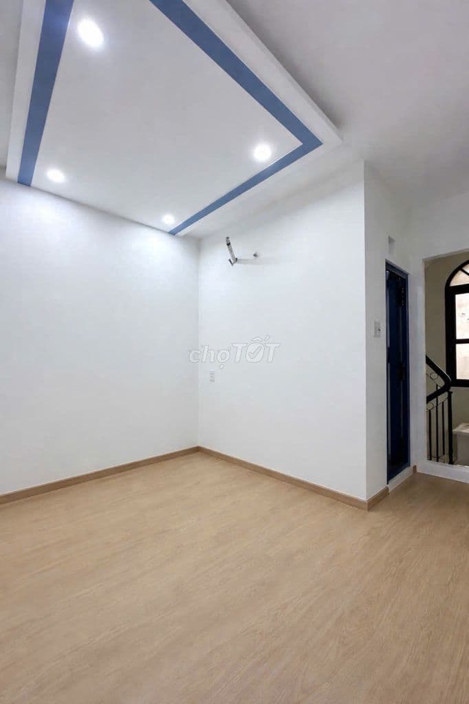 BÁN NHÀ 3 THÁNG 2 - 2 MẶT HẺM - 4 TẦNG - NỞ HẬU - NHÀ MỚI DỌN VÀO NGAY - Ảnh 2