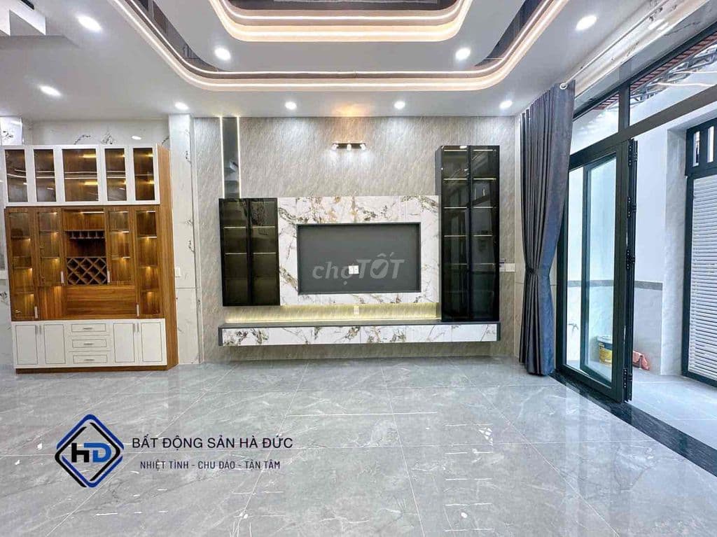 Nhà 3 lầu 5.5x15 hẻm xe hơi gần siêu thị ĐIỆN MÁY CHỢ LỚN - Ảnh 3