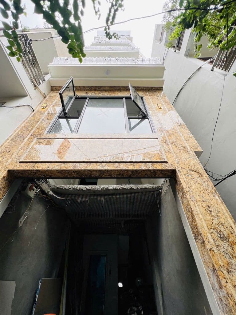 Siêu phẩm Thanh Xuân - Mới xây - OTO vào nhà - 38m2 x 4MT
