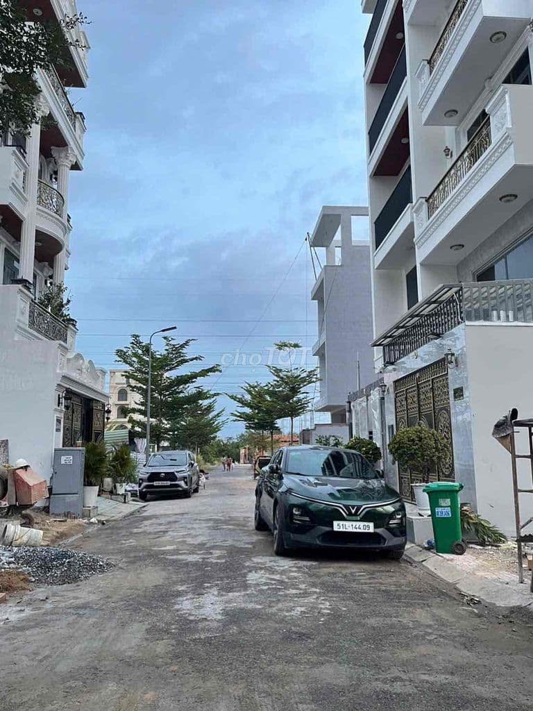 🔥 ĐẤT HIẾM 8 LÔ ĐẤT CỰC ĐẸP-CHỈ CÒN 2 LÔ 👉KHU DÂN CƯ SANG CHẢNH - XE - Ảnh 2