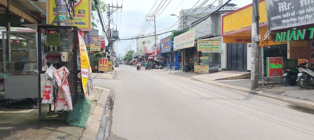 CHỦ GẤP BÁN LÔ ĐẤT ĐẸP NGANG 5 X 11 - GIÁ 3.3TỶ ĐƯỜNG 5M XE HƠI TRÁNH - Ảnh 3