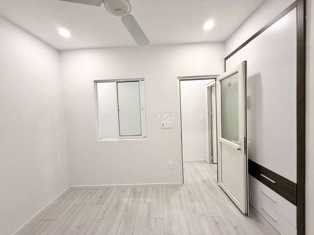 CHUNG CƯ VIP,Nơ Trang Long,P.13Lầu1,DT:80m2(4 x 20)2PN,tặng nội thất - Ảnh 3