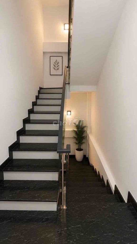 BÁN GẤP NHÀ MỚI 6 TẦNG 3PN, 4WC GẦN MẶT TIỀN - Ảnh 3