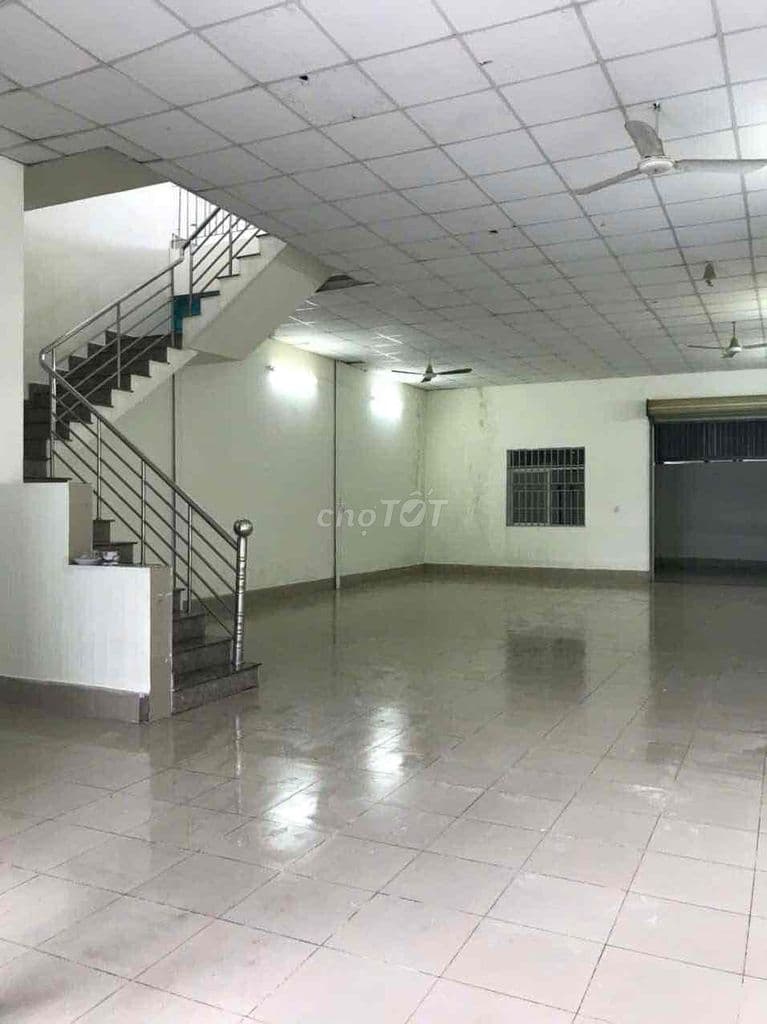 Cho Thuê xưởng Xuân Thới Thượng Gần Chợ Đầu Mối Hóc Môn