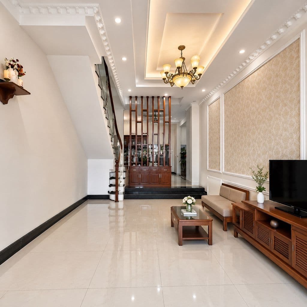 Tổng giảm 2 tỷ, khu Phạm Văn Đồng, 300m ra Gigamall, HXH, giá 7,5 tỷ