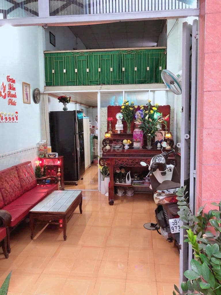 Bán Nhà Mặt Tiền Hẻm Đoàn Văn Bơ - Ảnh 3
