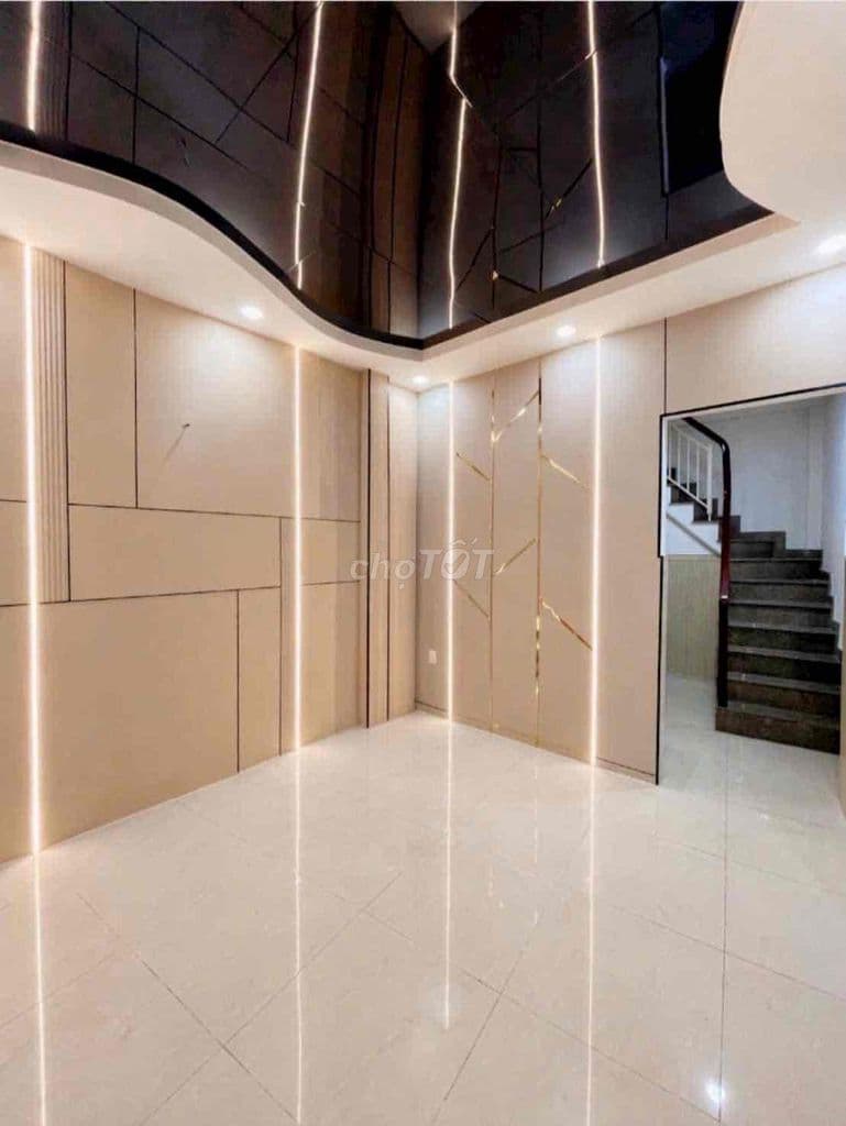 4t250-Bán Nhà KDC HH NHÀ 4 Tầng SÁT MT ĐƯỜNG LỚN Tôn Đản, P.4, Q.4