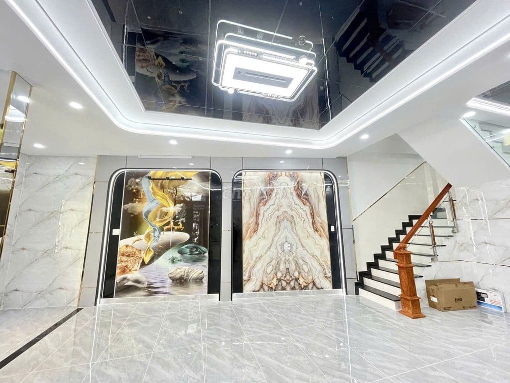 SIÊU PHẨM 5 TẦNG LÔ GÓC - HOÀNG XUÂN HOÀNH - OTO ĐẾN NHÀ - 8,6 TỶ - Ảnh 3