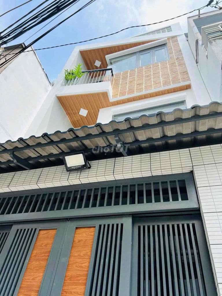 🛑 Nhà đẹp, 4 tầng (4.1x10m), gần Mặt tiền Hưng Phú P9