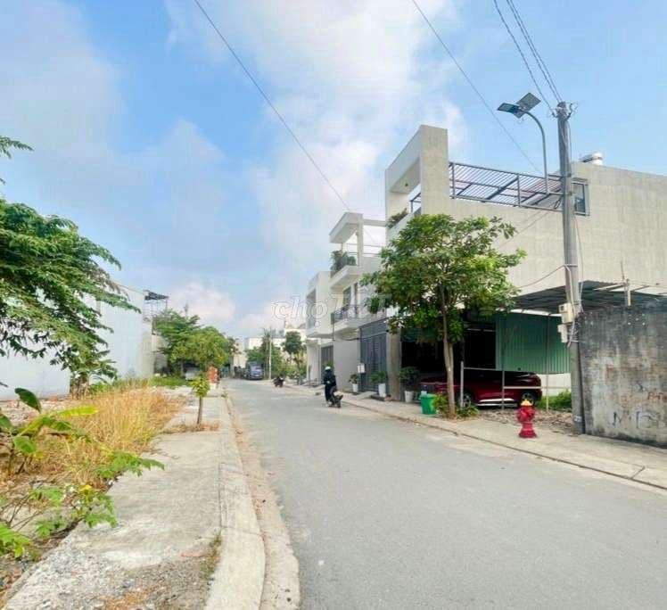 Đất TX43 Q12, lô góc 2MT, ngang 8m, 93m², gần Hà Huy Giáp