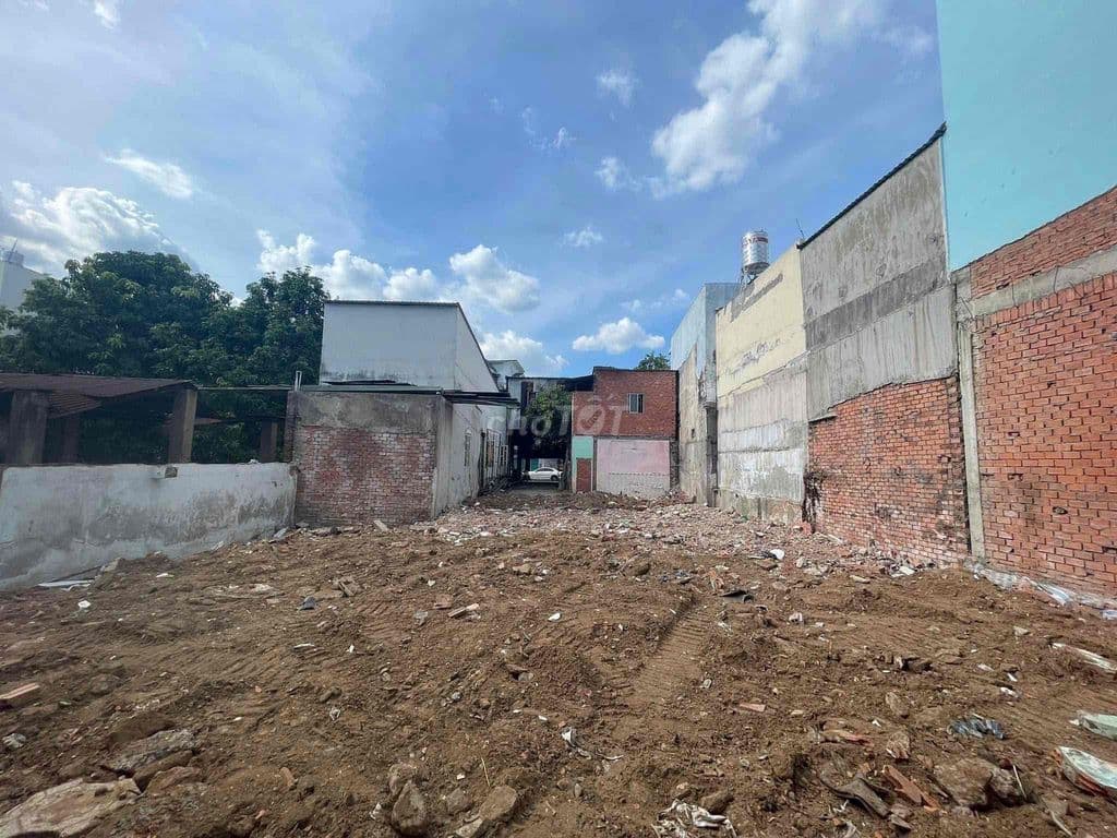 Đất lớn DT: 426m2 Mặt Tiền Lê Đình Cẩn ngang 8m dài 40m nở hậu 13 - Ảnh 3