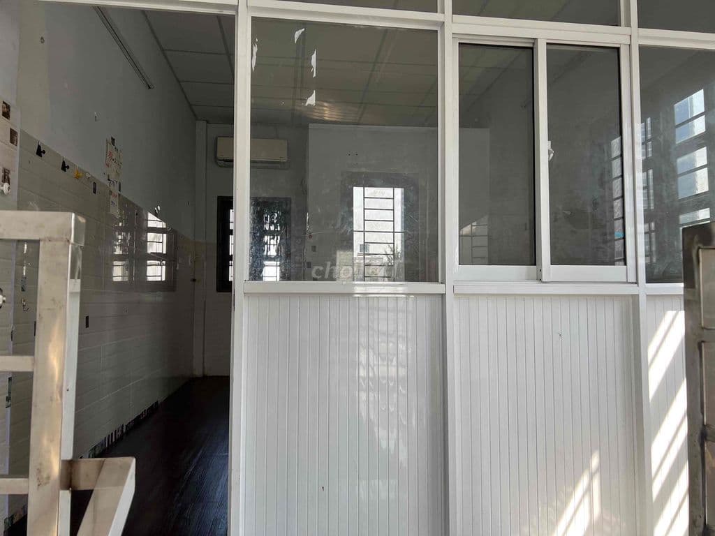 2 lầu 1 trệt bán gấp - Ảnh 3