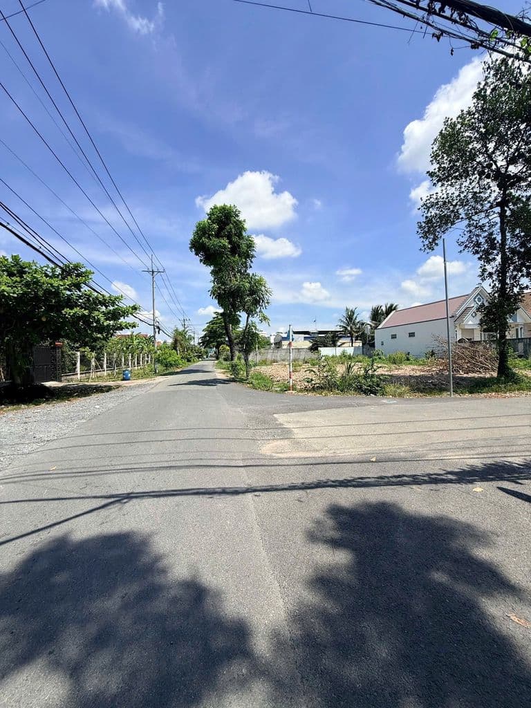 CHỦ CẦN RA NHANH LÔ GÓC MTĐ LÊ THỊ HOA – 258,6M² – SỔ HỒNG RIÊNG - Ảnh 2