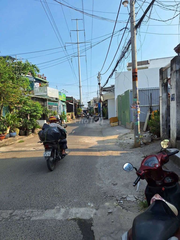 Chỗ thuê nguyên căn Bình Tân