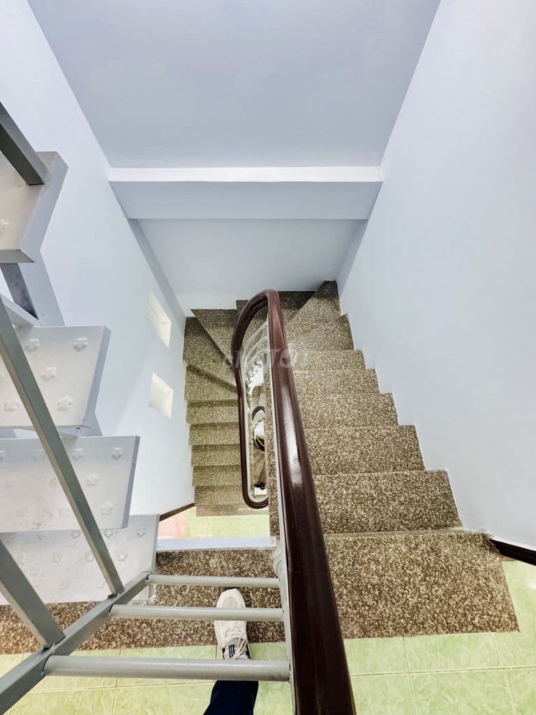 Q11 Lạc Long Quân - Hẻm như mặt tiền KD - Nhà đẹp ở ngay - Nhỉnh 7 tỷ - Ảnh 2