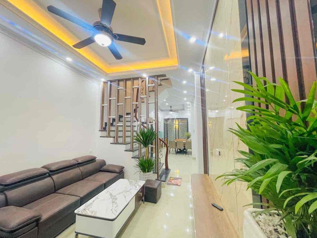 Nguyễn Chí Thanh, lô góc, 40m ra phố, VF3 đỗ, dân xây, full NT, 37m2 - Ảnh 3