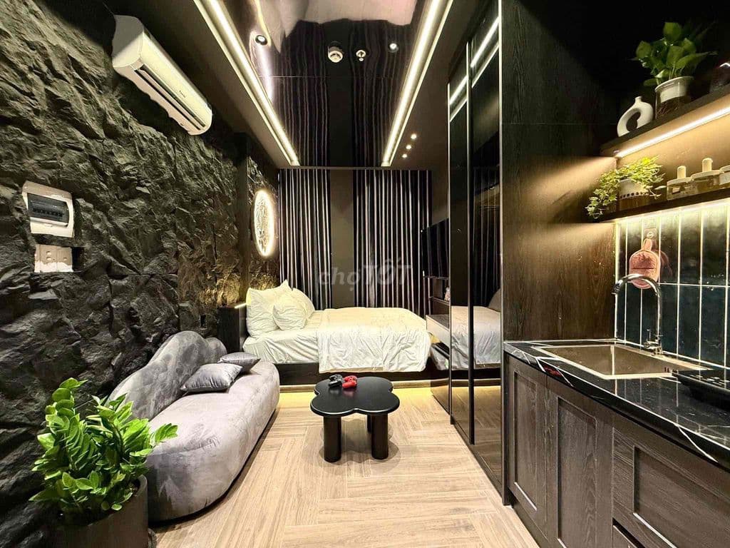 HOÀNG BẬT ĐẠT 4x18M,4 TẦNG OTO NGỦ TRONG NHÀ,KHU DÂN TRÍ CAO-QTB