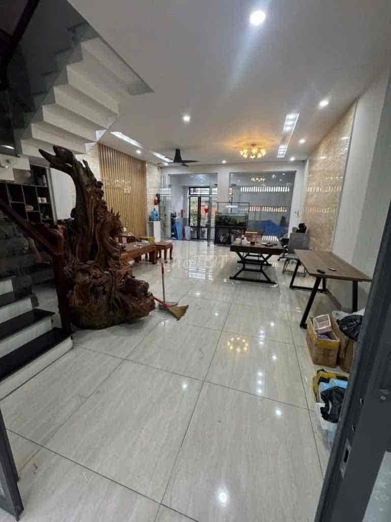 Nhà 3 Tầng mặt tiền khu dân cư Bình Hưng đối diện bến xa Q8 - Ảnh 2