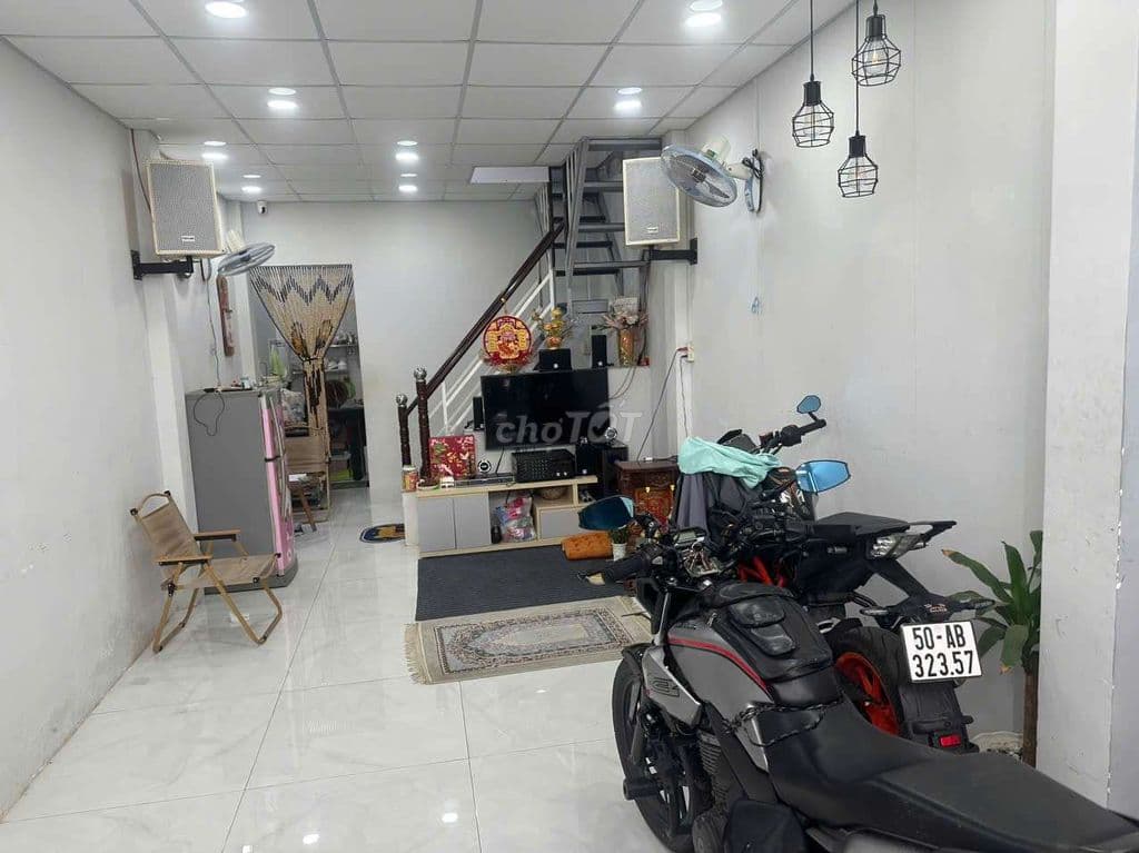 nhà mặt tiền tx46 sổ chung 2 căn 3,5x10,5 1 lầu suốt đường 8m