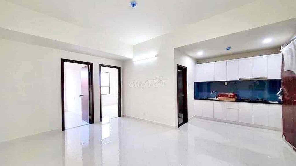 Căn 2PN sổ hồng riêng chung cư Green River Quận 8