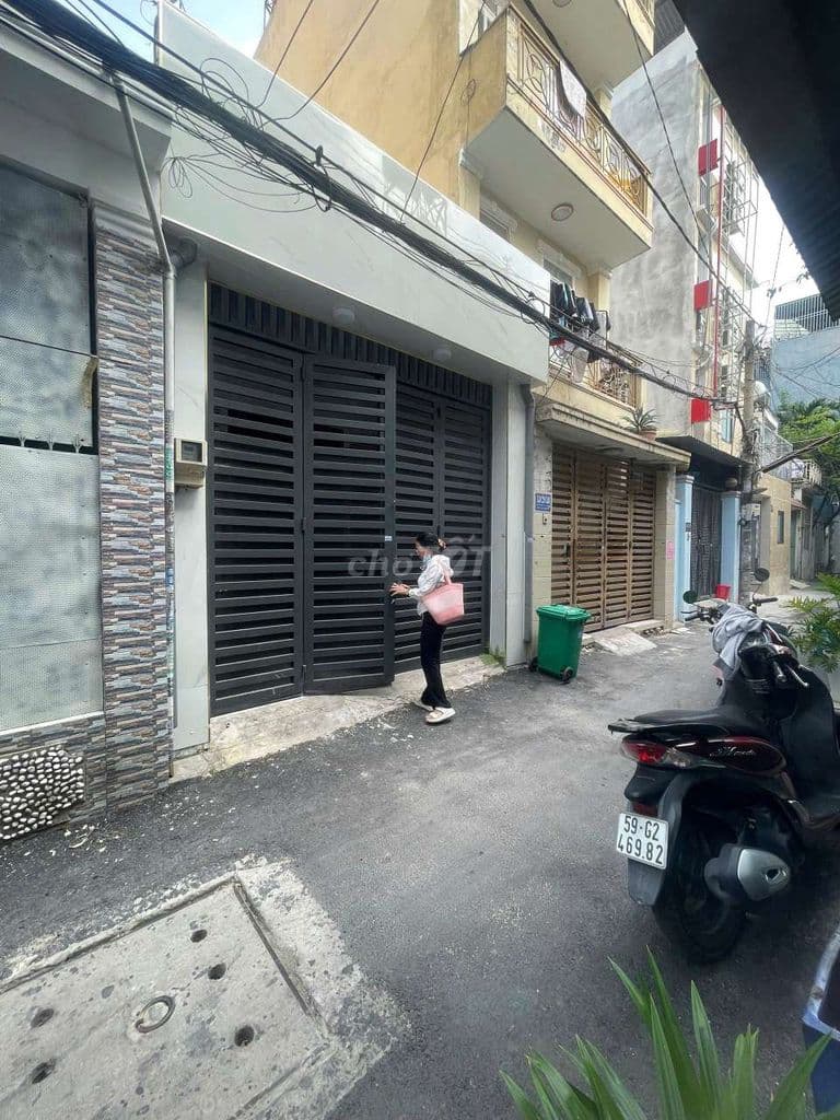 🏡 Bán nhà 4m × 17m Hẻm Nguyễn Duy Cung P12 GV. 📕SHR. Giá 5.3 tỷ.