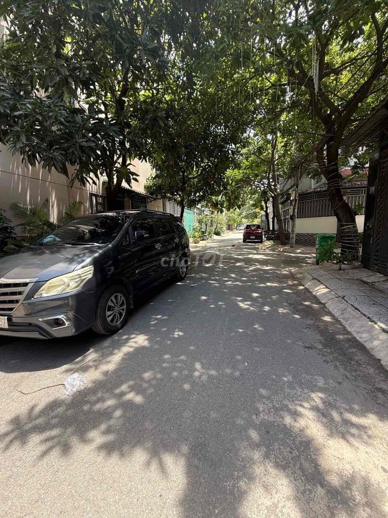 lô đất cạnh sân bay 45 m² hẻm 6 m 4 tỷ hơn