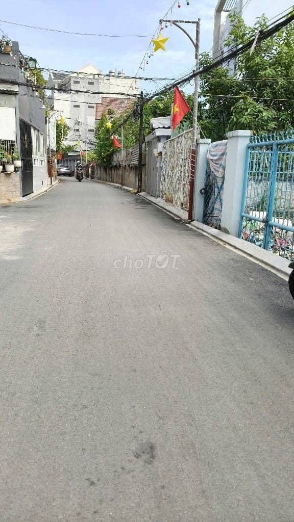 LÔ ĐẤT ĐẸP, VỊ TRÍ TỐT, LG 5m, MT ĐƯỜNG SỐ 18, P.BTĐ - Ảnh 2