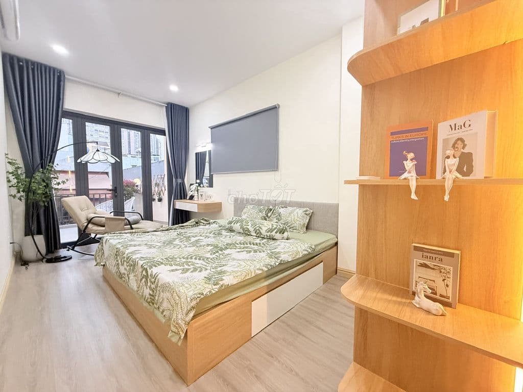 NHÀ ĐẸP 3 TẦNG 60m2,Gần mặt tiền ngay cầu Thuỷ Thiêm- GÍAP RANH Q.1 - Ảnh 2