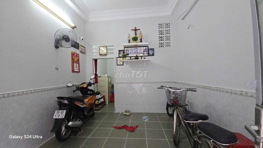 Nhà đúc 4 tầng hẻm 1/ Nguyễn Tri Phương