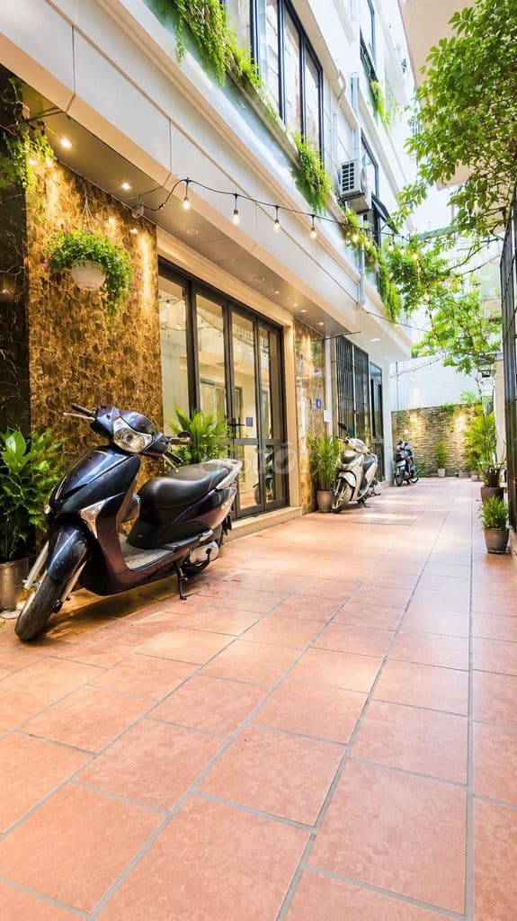 bán nhà 36m 5 tầng phố Trạm Long Biên - Ảnh 2