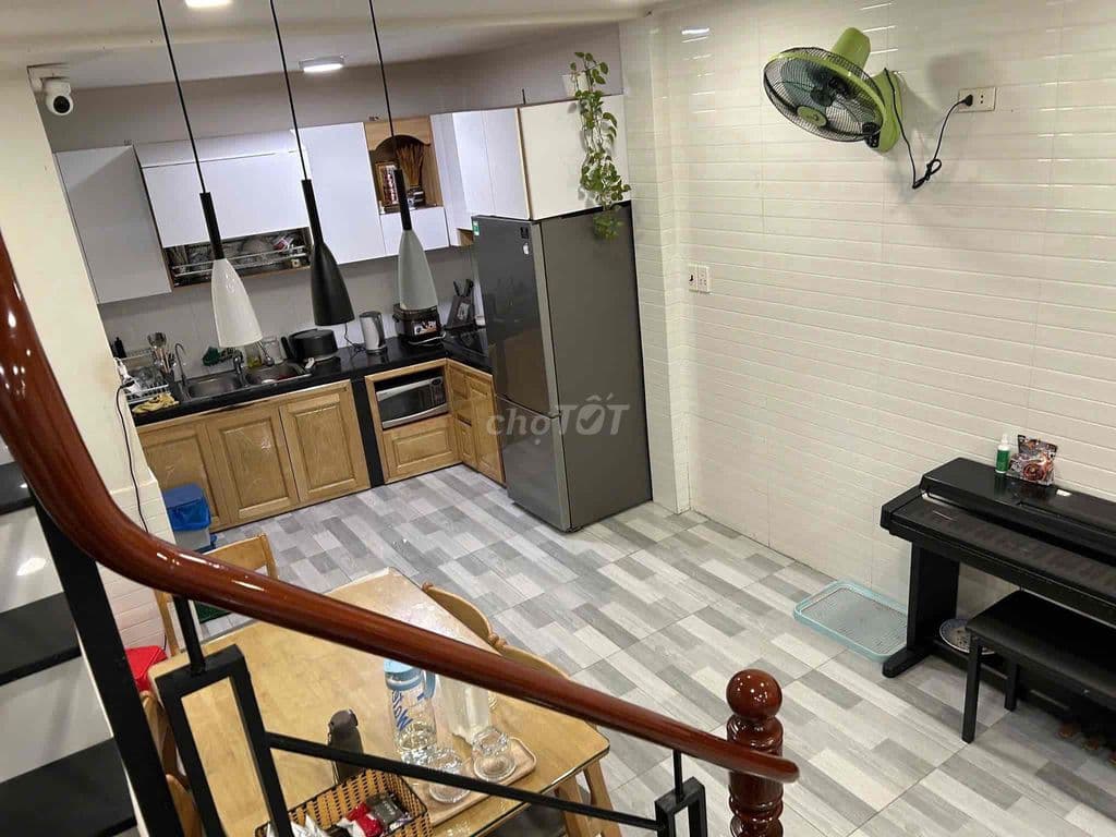 Nhà Ngộp- Quận Gò Vấp, giá 3tỷ1, 45m2, ngay Quang Trung, SHR - Ảnh 3
