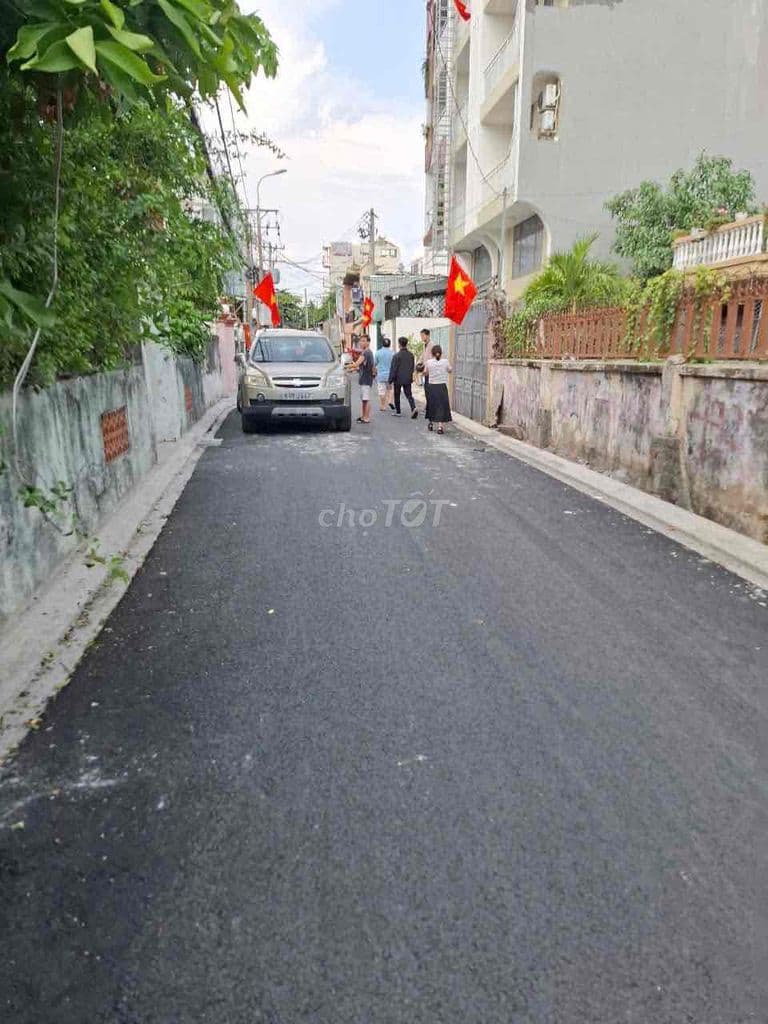 nhà nát dt 4x23m 89,5m2 đường thông p13 giá 12,5tỷ - Ảnh 3