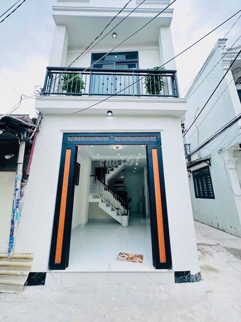 🏠 NHÀ MỚI XÂY 100% - MẶT TIỀN HẺM Ô TÔ TỚI CỬA - QUẬN 12