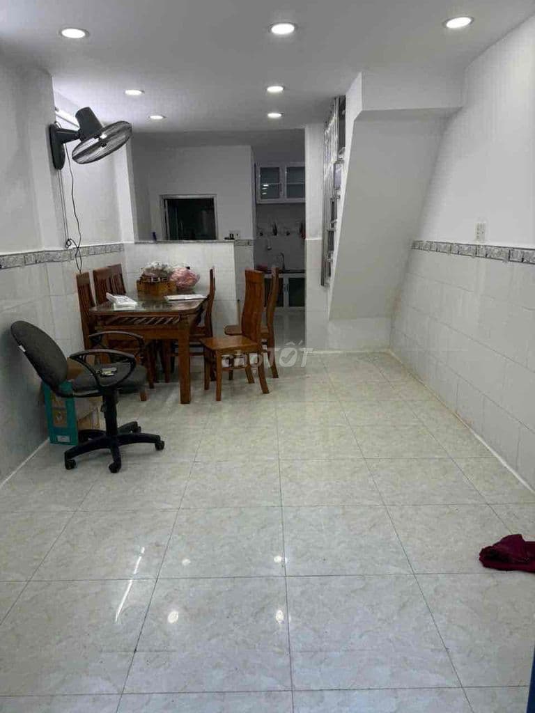 Bán căn nhà chính chủ hẻm 710 Huỳnh Tấn Phát giá chỉ hơn 3tỷ sổ riêng - Ảnh 3