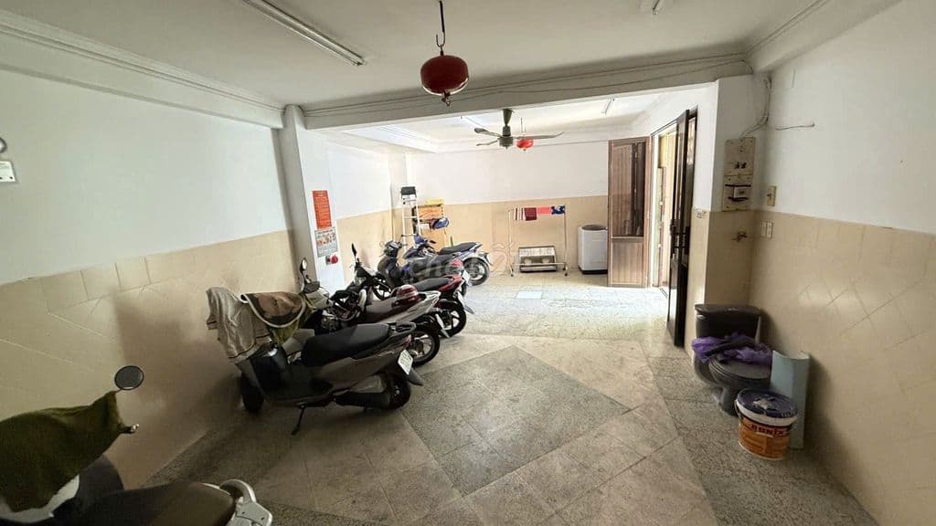 Chính chủ - Cần bán gấp nhà xe hơi quay đầu, P5, Q11 | 120m2 - Ảnh 3