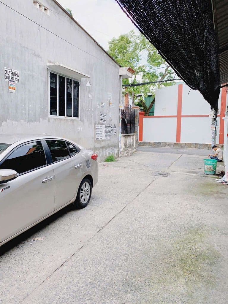 CHDV 9 phòng Vườn Lài gần ĐH Nguyễn Tất Thành, thu 35tr/tháng, 8.6 tỷ