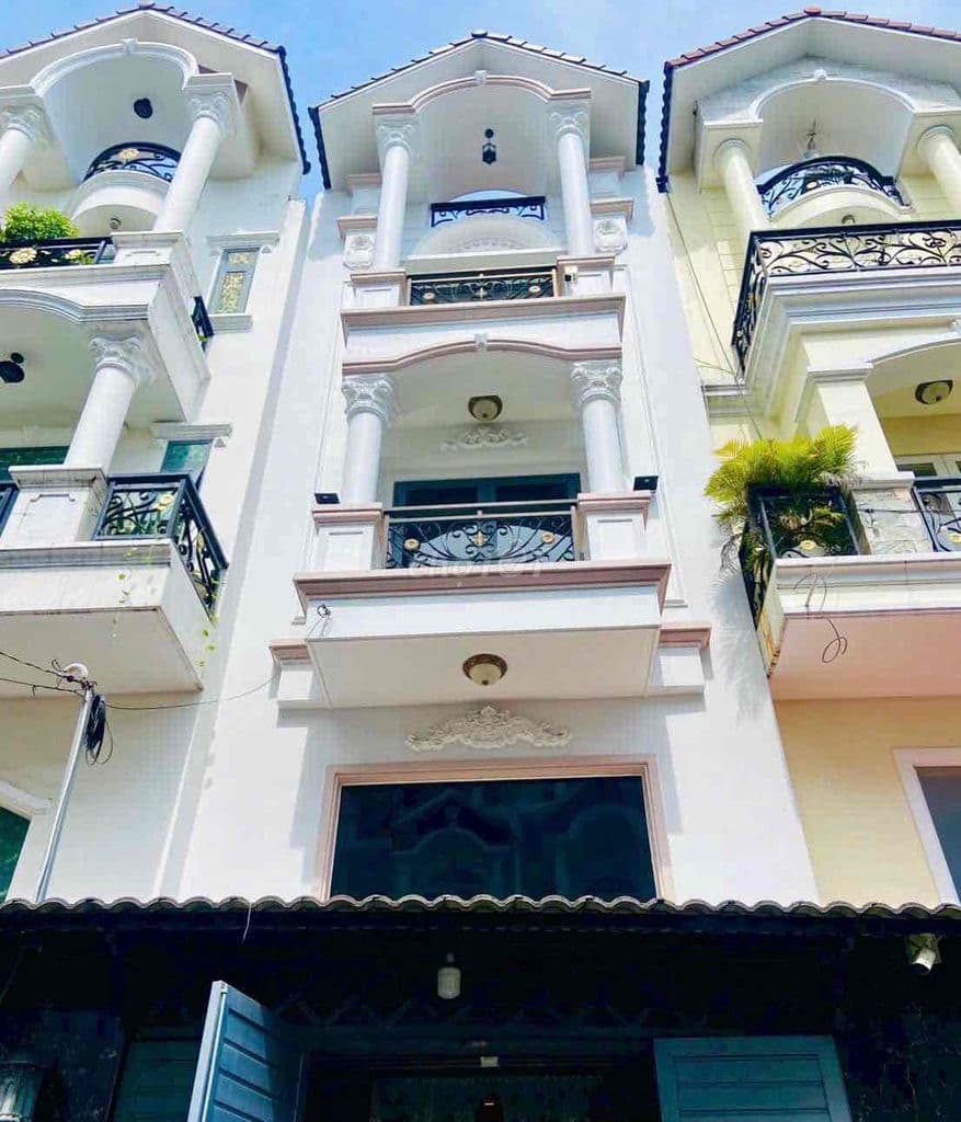 Bán nhà 4 tầng, xe hơi đường số 35 gần Gigamall Hiệp Bình Chánh TĐ