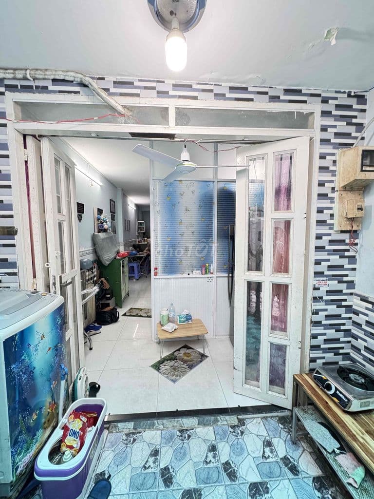 GIÁ 1TỶ8 - BÁN NHÀ - QUẬN 4 – ĐƯỜNG BẾN VÂN ĐỒN - DT 31 M2 (3.1 x 10m - Ảnh 3