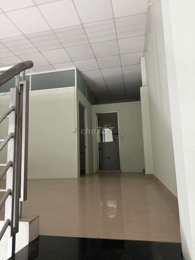 Cần bán gấp nhà cấp 4 P TTN Q12 DT 5 x12 gác lửng giá 4 tỷ 750 TL - Ảnh 3
