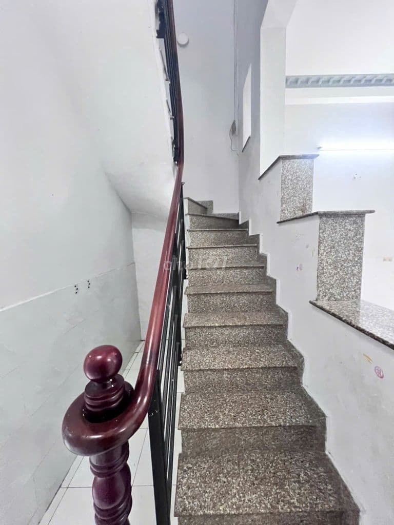 Căn nhà MT Thạnh Xuân 13.Q 12 .Ngay Picity , Gía cực rẻ 4 đồng hơn tl - Ảnh 3