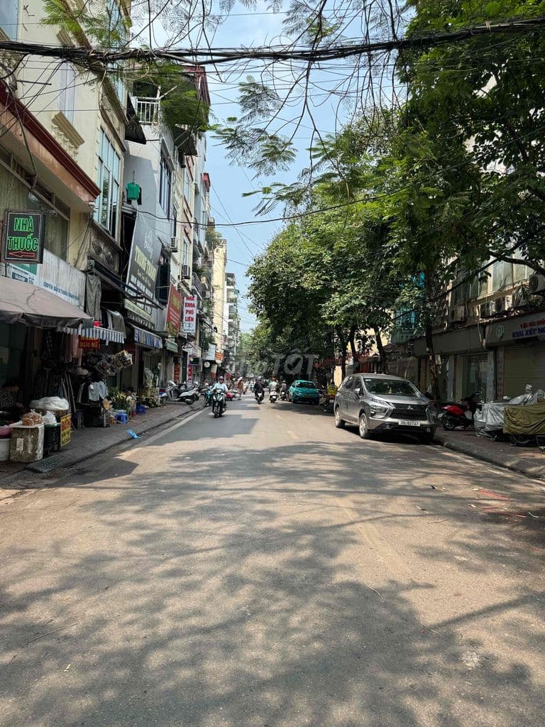 bán đất tặng nhà 4 tầng mặt phố Nguyễn cao 60 m² kinh doanh giá 22,5.0