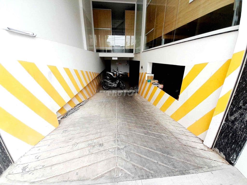 🔥 CHDV 6 TẦNG MẶT TIỀN LINH CHIỂU – DÒNG TIỀN 130 TRIỆU/THÁNG – CHỈ 26