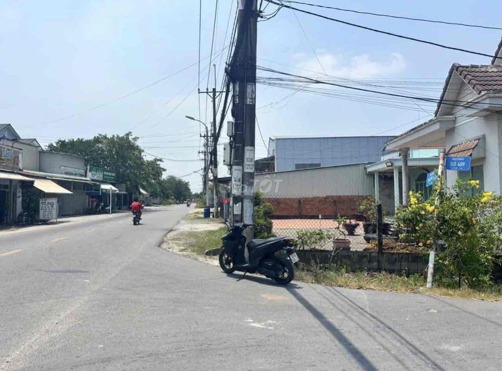 CHỦ RA NƯỚC NGOÀI ĐỊNH CƯ BÁN ĐẤT MẶT TIỀN NGUYỄN THỊ LẮNG 150m2 - Ảnh 3