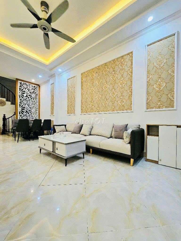 ** SIÊU PHẨM NGỌC THỤY - NỞ HẬU VƯỢNG LỘC - VF3 VÀO NHÀ** - Ảnh 2