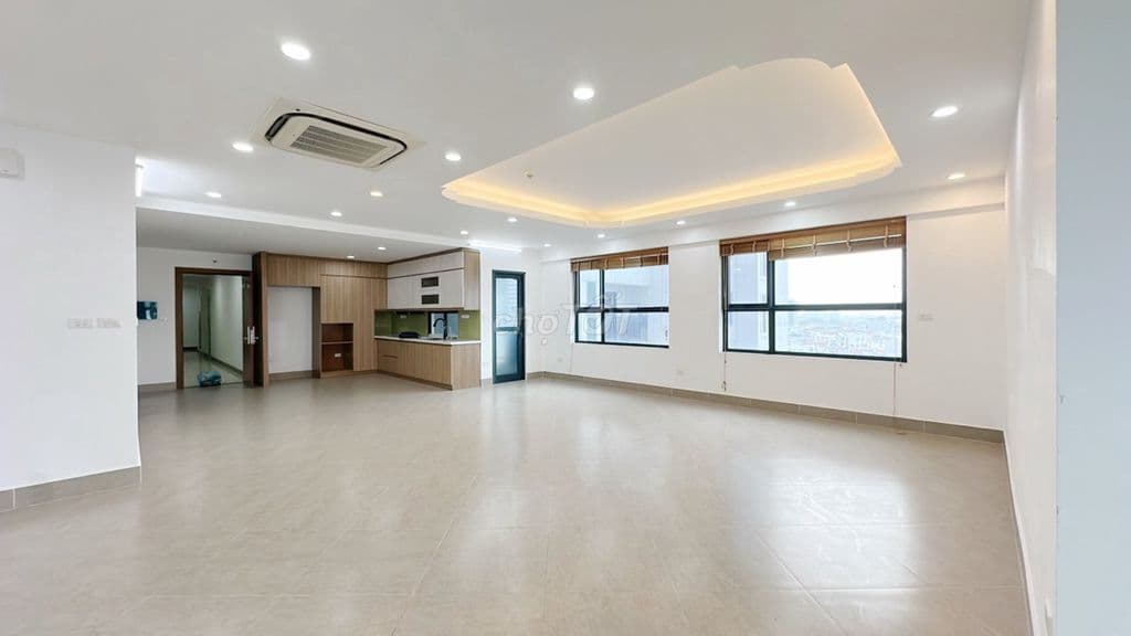 CĂN GÓC 3 THOÁNG PHÒNG KHÁCH SIÊU RỘNG ĐẲNG CẤP SỐNG TẠI GOLDMARK CITY - Ảnh 2