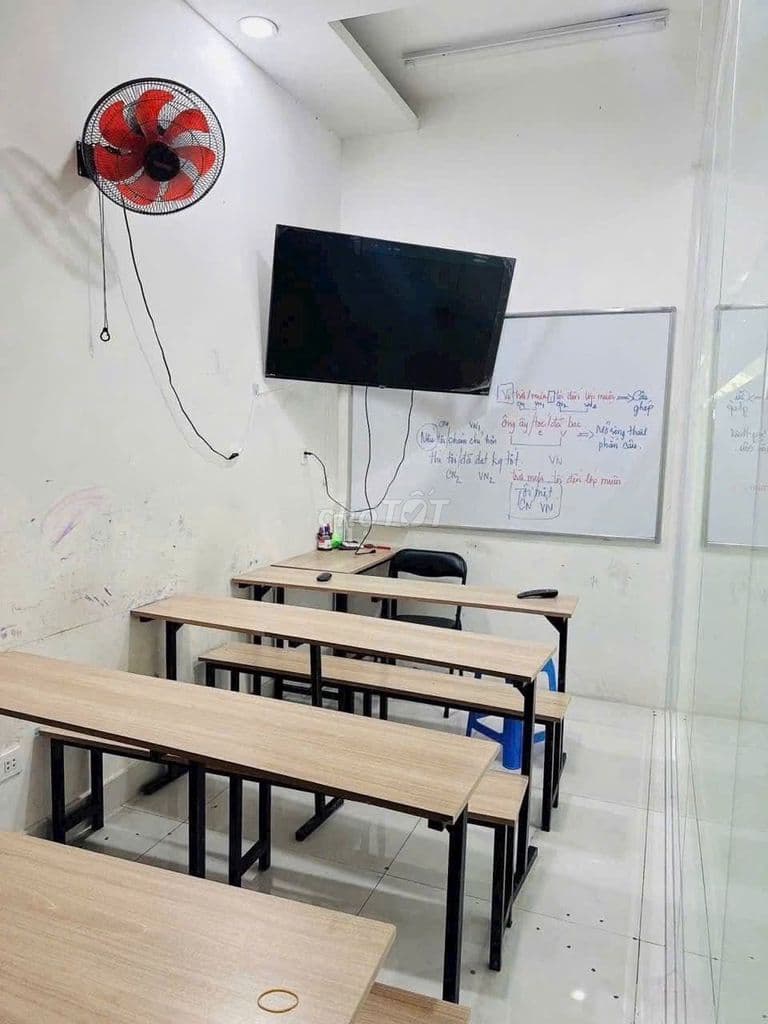 Hẻm Lê Quang Định , DT 3m x 11m , 3 lầu , 6y8 - Ảnh 2