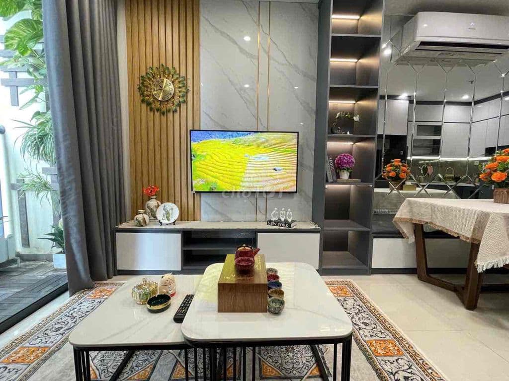 Bán căn hộ 2n 55m giá 4.35 tỷ full đồ tại Vinhomes Smartcity